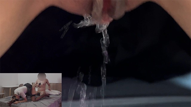 Squirting Schoolgirl in Uniform Gets Wild