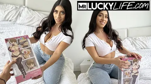 Violet Myers Delights in Passionate Oral Encounter
