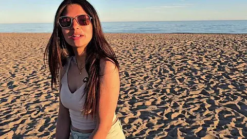 Beach Encounter Leads to Passionate Sex with Stranger