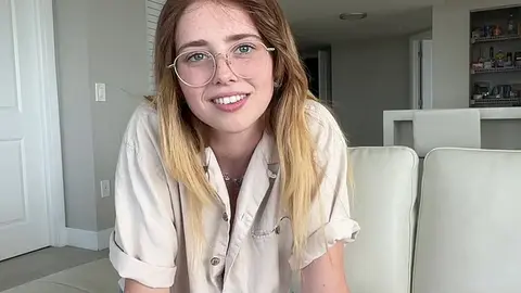 Tomboy Best Friend's Secret Turn-On ~ Lucy Foxx