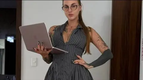 Secretary's Hardcore Hotel Encounter - Creampie