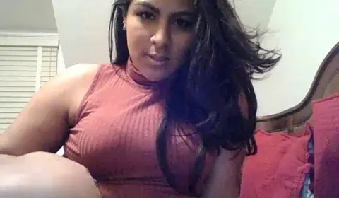 Big Ass Beauty Masturbation Scene Uncovered