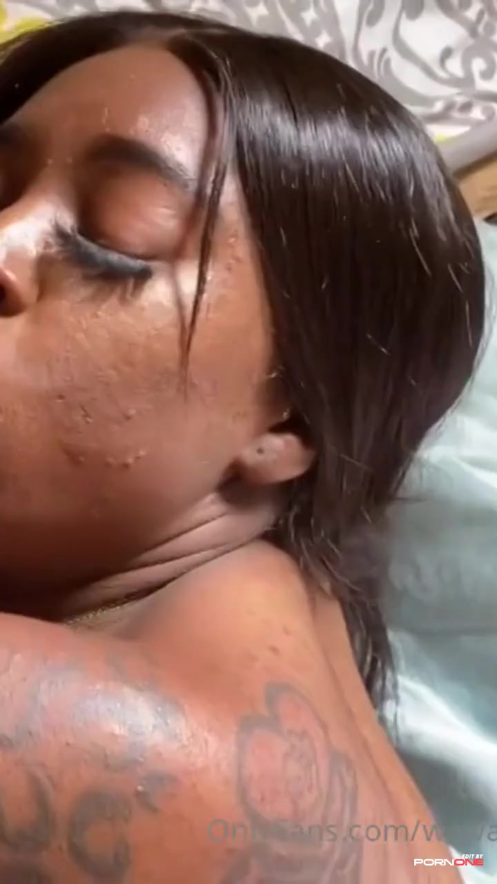Ms London - Short (HD) | PornOne Exclusive