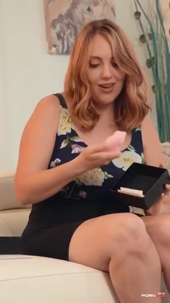  Nickey Huntsman - Hacking Stepmom’s Cunt  - Short by pornone.com