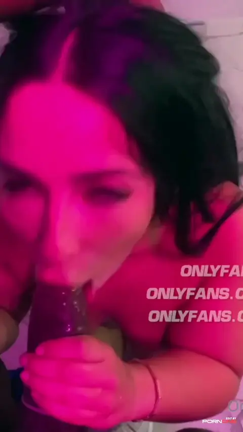 Asshley G & Lastchancelack Sizzle in a Sultry Short
