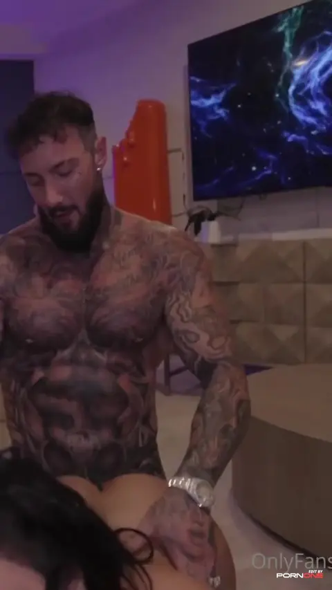 Itàlià Kà$h in a Sizzling Foursome on Onlyfans