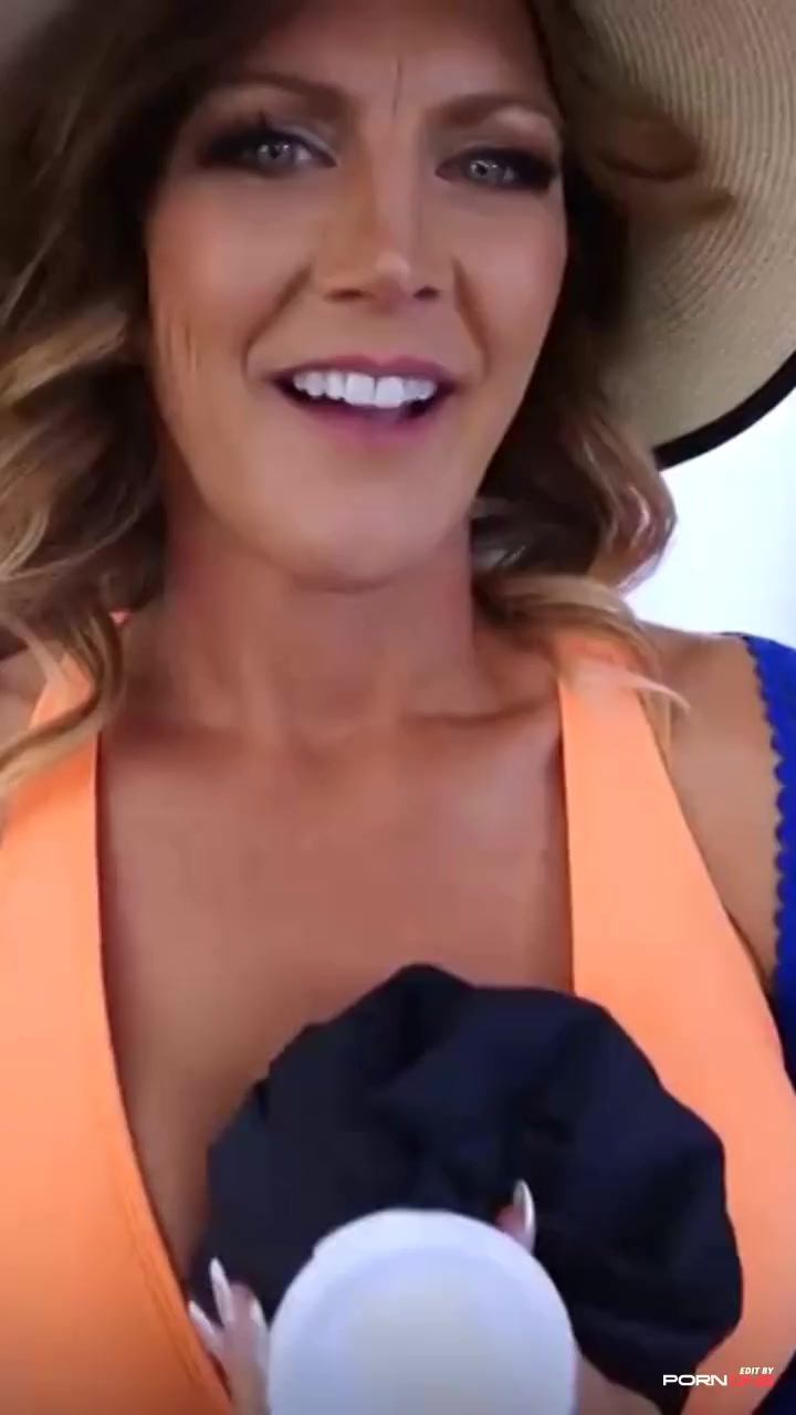 Nana's Sensual Awakening Unfolds in 30 Seconds