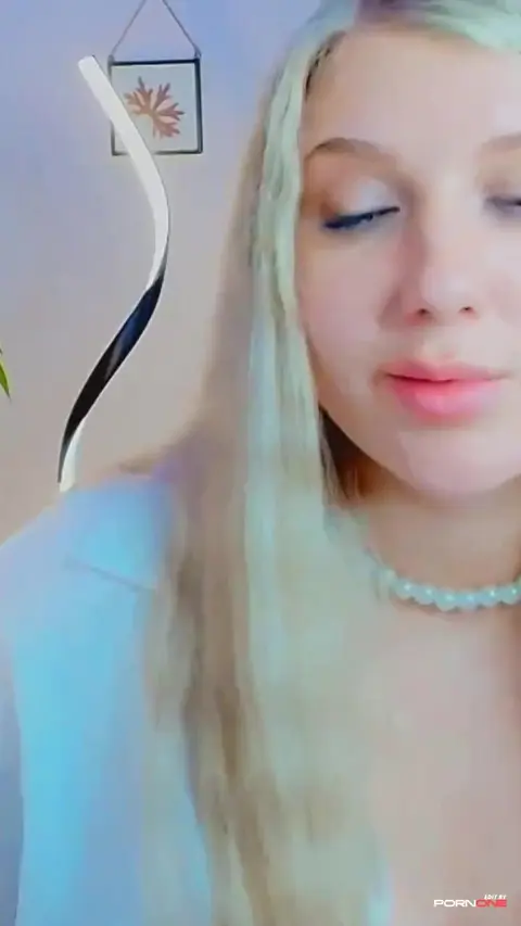 Blonde Teen Beauty in Short Clip