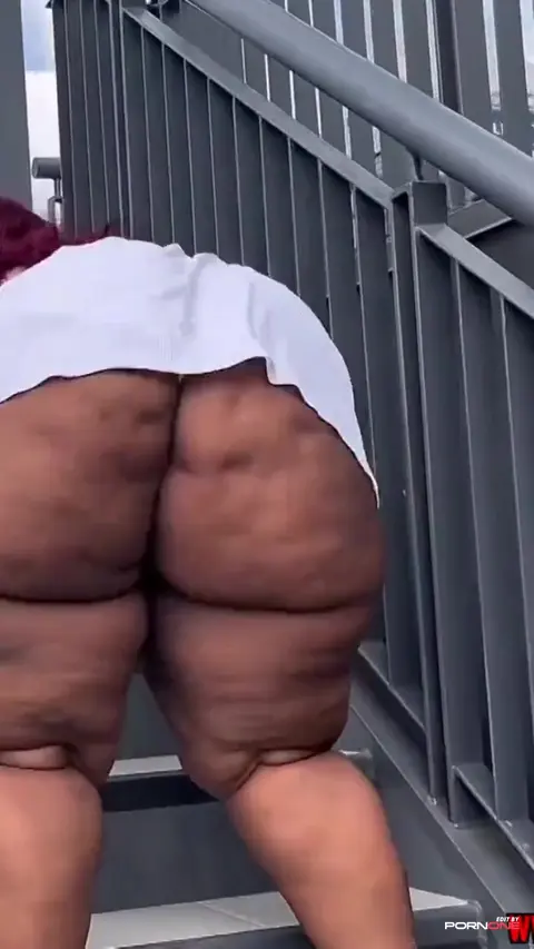 Gigantic BBW Ass on Display in Public
