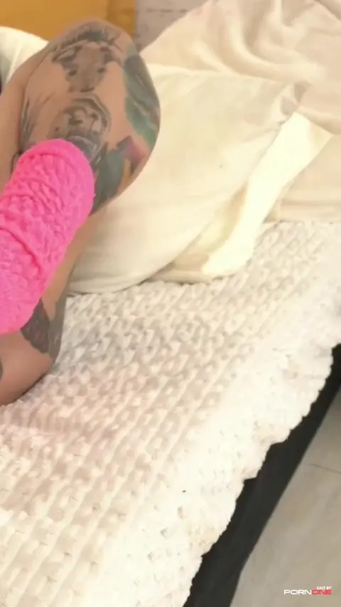Sizzling Latina Moment Caught on Camera