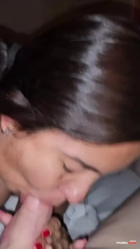 Latina Blowjob: Passionate Oral Sex Experience