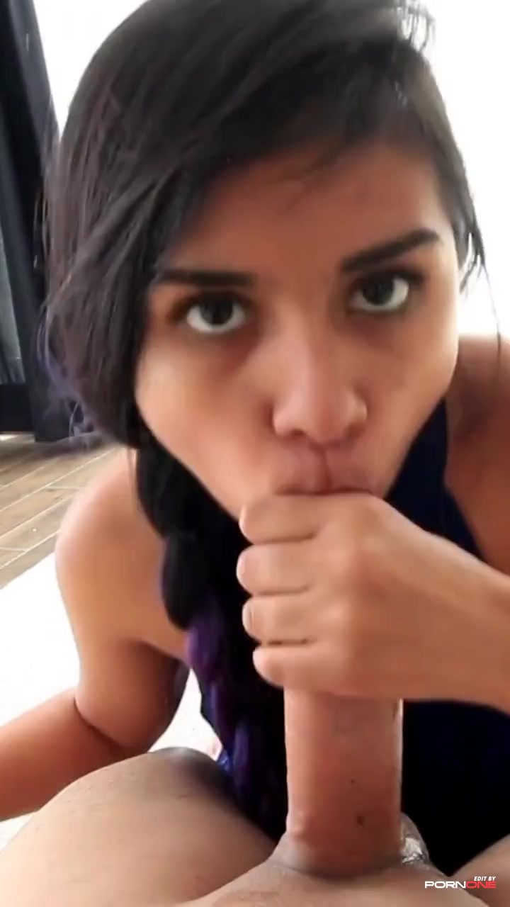 Latin Youthlust: Emma's Quick Blowjob