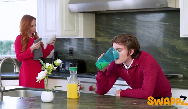 Sophia Locke & Whitney OC in Homeschooled Sex Ed