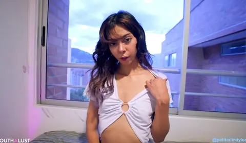 Luna: Petite Latina Beauty Unleashed in 720p