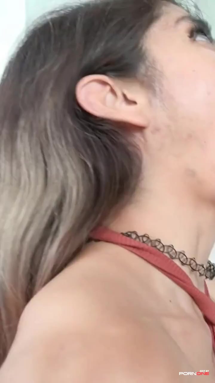 Sofi@ Laru 8: Short Adult Clip
