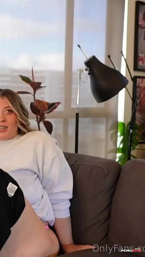 Anal Creampie Surprise in a Short Video
