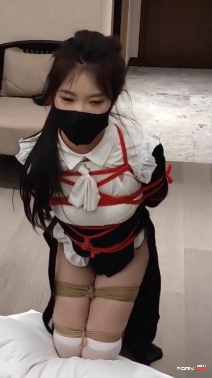 Explore Intense Bondage Play Scenes
