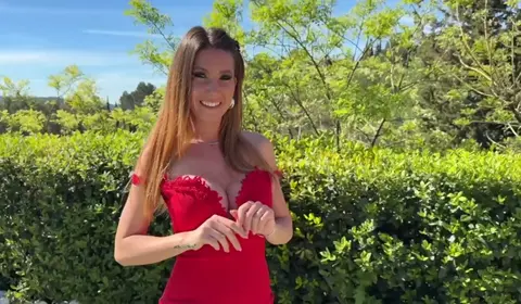 French Debutante's First Sex Scene Unveiled