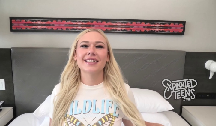 Vanna Rose in Intimate POV Action