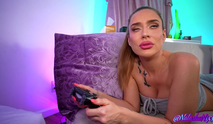 Natasha Nixx in Step Sister Roleplay