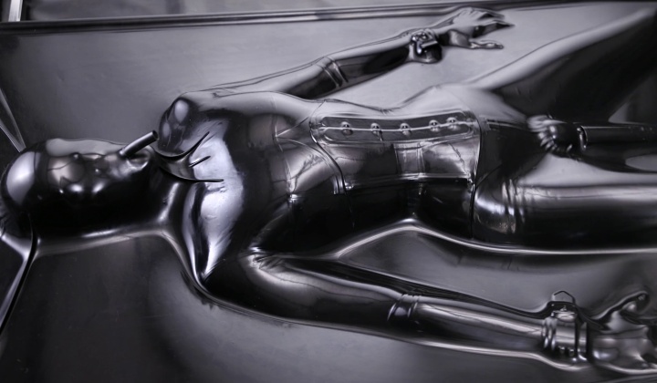 Vibed in Vacuum Bed: Shined and Sealed Sensations