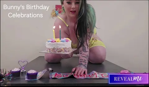 Revealme's Curvy BBW Birthday Lingerie Tease & Masturbation