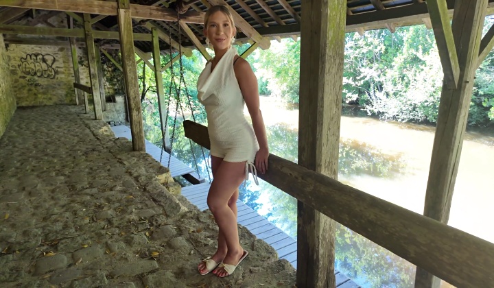 Chlofit 22ans Aide Soignante à Rennes