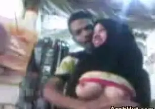 Arabian Girl Exposes Herself in Public