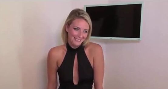 Mature Seduction: A MILF's Desire Unleashed
