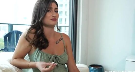 Mae Milano's Intimate Car Encounter Uncovered