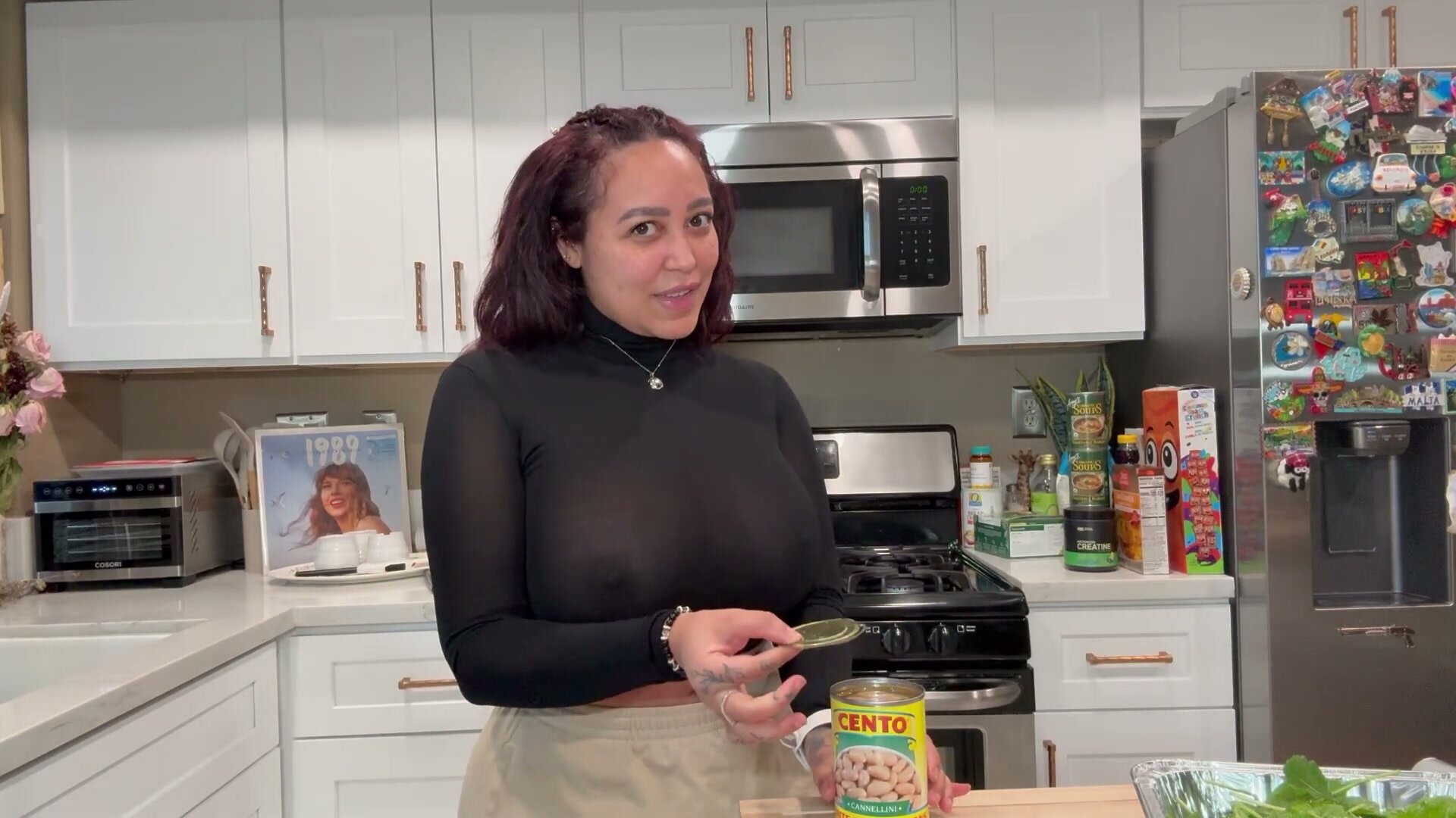 Baking with Huge Tits: Flirty Kitchen Fun