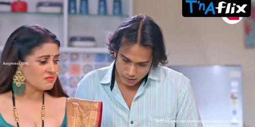 Pooja Singh Rajput Breasts,  Bikini Scene  in Cheesecake