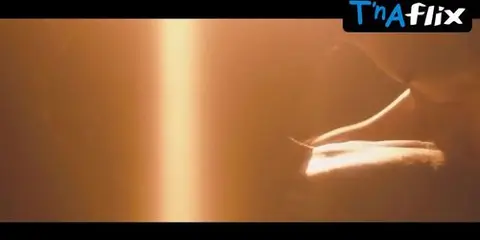 Jasmine Truong's Sensual Breasts Scene in Chuzaja Vojna