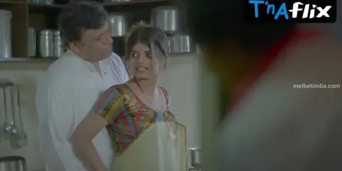 Anita Jaiswal Steals the Show in Charmsukh
