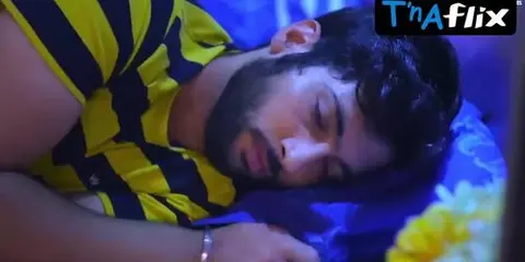 Subhati Das Takes Control in Lene Ke Dene Hot Scene
