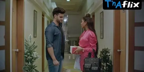 Rangeen Kahaniyan: Manisha Jain's Sensual Scene Unveiled