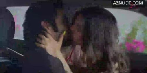 Manisha Jain Sizzles in Rangeen Kahaniyan Sexy Scene