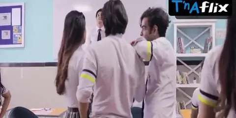 Class Of 2020 Sexy Scene: Palak Singh Steals The Show