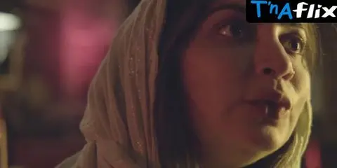 Shreya Jhalani's Hot Scene at Closure Cafe | HD Webcam