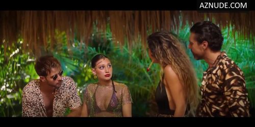 Manuela Gonzalez Breasts,  Bikini Scene  in Susana And Elvira: No Plan B