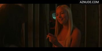 Lily Collias Lesbian Scene in Cape Fear - HD Uncensored