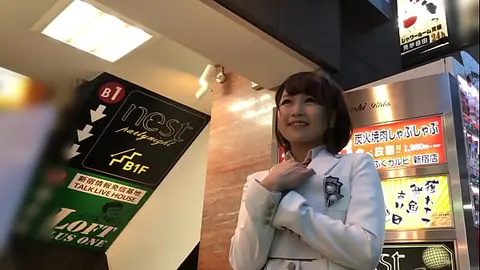 Akihabara Idol Event: Rare Facial Cumshot Video