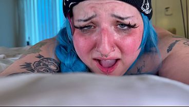Casting Curvy: Best Friend Sex Photoshoot with Creampie Finish