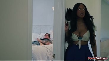 Interracial Stepfamily Encounters: Ebony Stepmom