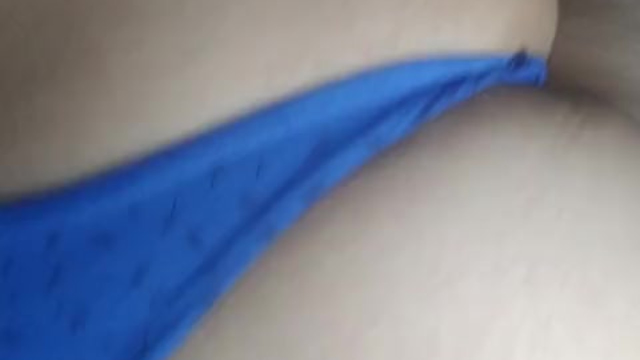 Cellular Sex Talk: Latina Babe Gets Caught