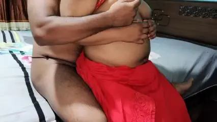 Expatriate's Wife Affair Caught on Camera