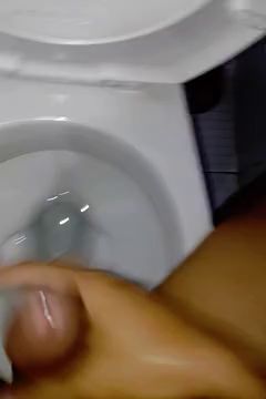 Filipino Bathroom Fun: Jinakol Bowl Antics