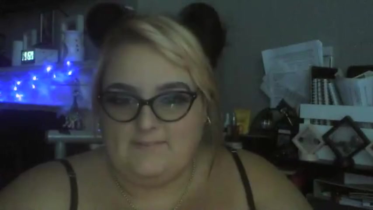 Client's Boobs Galore in 1:41 Minute Clip