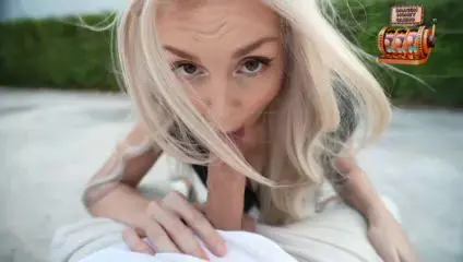 Blonde Gives Public Handjob on the Street
