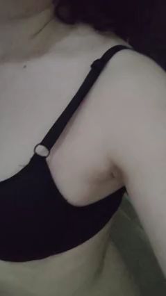 Sexy Girl Undressing Her Bra On Camera